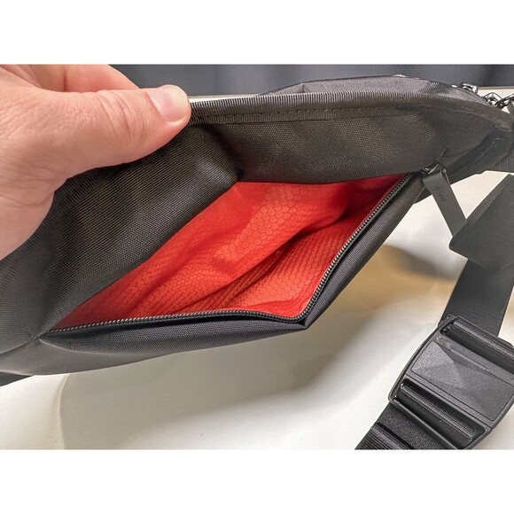 Alpaka Bravo Sling Mini V2 - Picture 3 of 9